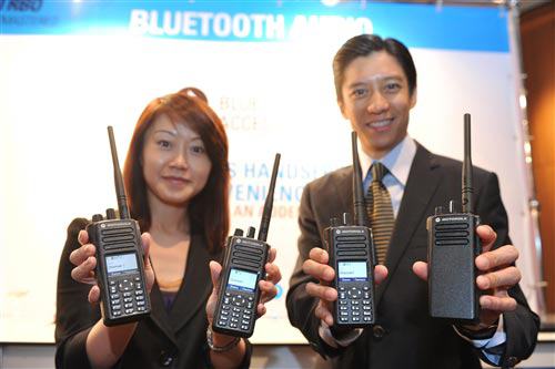 Bán máy bộ đàm Motorola XiR P8600/P8608 - máy bộ đàm cầm tay chính hãng