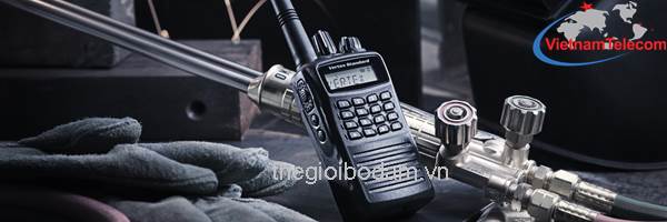 máy bộ đàm Vertex Standard VX459 đáp ứng tiêu chuẩn MIL STD 810