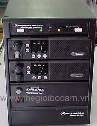 Mặt sau trạm chuyển tiếp tín hiệu Motorola CDR 500 Mặt sau trạm chuyển tiếp tín hiệu Motorola CDR 500
