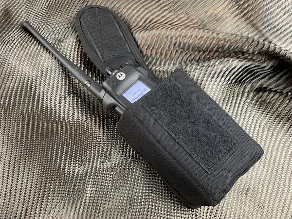 Sử dụng bao đựng bộ đàm giúp bảo vệ thiết bị của bạn khỏi rơi, vỡ, va đập không cần thiết