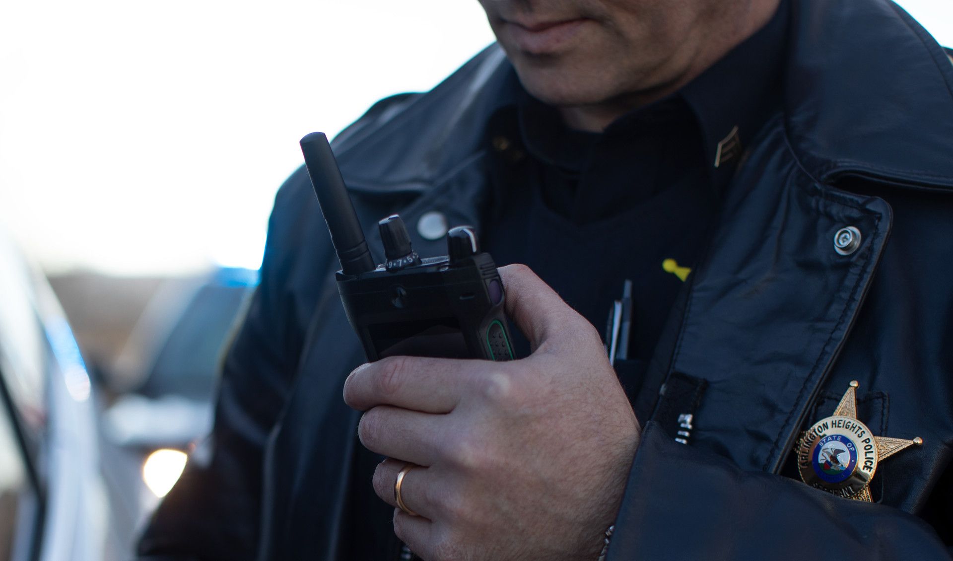 Nên dùng bộ đàm trong lĩnh vực bảo vệ, an ninh?