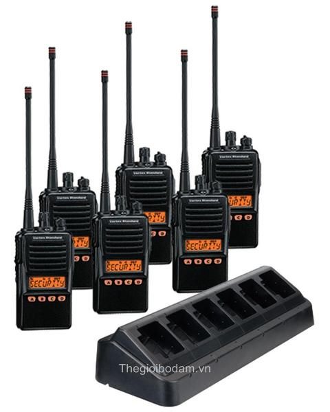 may-bo-dam-vertex-standard-VX-354-bo-dam-cam-tay-2